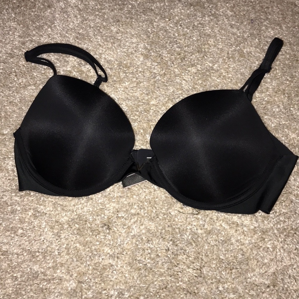 Black Victoria’s Secret Bra